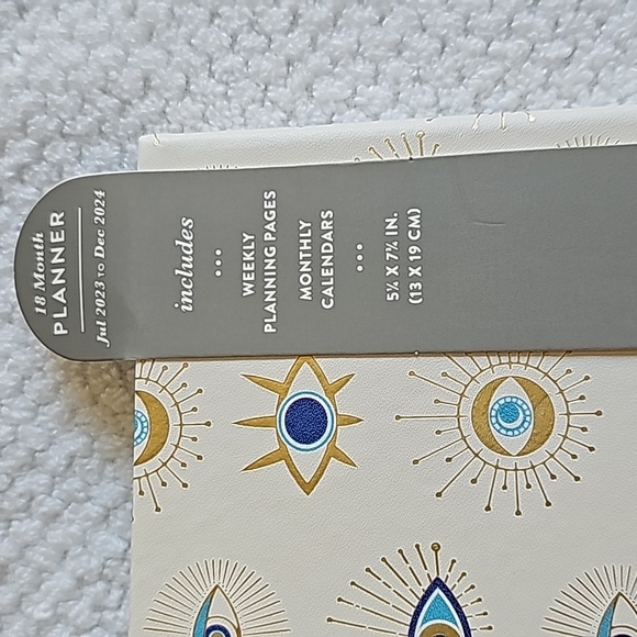 18 MONTH PLANNER - Picture 8 of 8